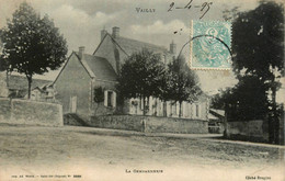 Vailly Sur Sauldre * La Gendarmerie Nationale * Village - Autres & Non Classés