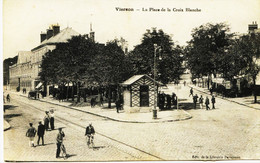 7032 - Cher - VIERZON  :  Place De La Croix Blanche (Ancien Bureau De L'Octroi ???  ) Circulée En 1923 - Vierzon
