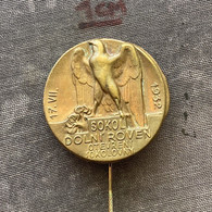 Badge Pin ZN010285 - Gymnastics Sokol Czechoslovakia Dolni Roven 1932 - Gymnastique