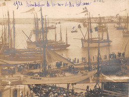 Etel    56     Fête Des Thoniers . Bénédiction De La Mer Et Des Bateaux     Carte Photo       (voir Scan) - Etel