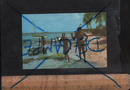 SAN ANDRES Isla  Colombia : Johny Key Labrando Roca / Shirtless Men Fishermen - Colombie