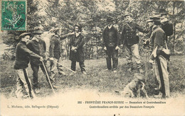 FRONTIERE FRANCO-SUISSE - Douaniers Et Contrebandiers, Arrestation. - Douane