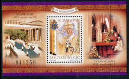 HUNGARY 2005 Europa: Gastronomy Block MNH / **.  Michel Block 298 - Nuovi