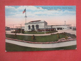 Southern Pacific Co Depot   Oakland   California > Oakland      Ref  4871 - Oakland