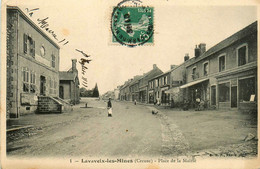 Lavaveix Les Mines * Rue Et La Place De La Mairie * Hôtel De Ville * Commerce Magasin Ameublement Tapisserie - Andere & Zonder Classificatie