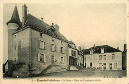 Dun Le Palleteau * La Poste * La Place De L'ancienne Mairie - Dun Le Palestel