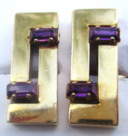 2 BOUTONS DE MANCHETTES OR PLAQUé . BOUTON MANCHETTE INCRUSTES DE PIERRES VIOLETTES ROSES - Andere & Zonder Classificatie