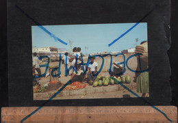 BARRANQUILLA  Colombia : Escena En El Mercado  Fruit & Vegetable Sellers At Market - Colombie