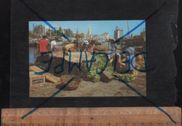 CARTAGENA Colombia : Escena En El Mercado / Banana Market - Colombie