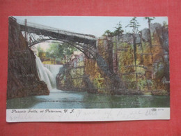 Glitter Added  Passaic  Falls  New Jersey > Paterson         Ref  4872 - Paterson