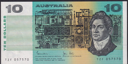AUSTRALIA 1983 $10 Banknote Johnstone/Stone Almost Uncirculated TZR068755 - 1974-94 Australia Reserve Bank (paper Notes)