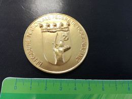 MEDAILLE   Belgische Nationale Federatie Liggende Wip  En L état Sur Les Photos - Tir à L'Arc