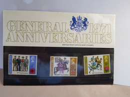 ( B-02 ) General  1971  Anniversaries - Universal Mail Stamps