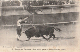 Course De Taureaux. - Une Bonne Paire De Banderilles Au Cuarto - Corridas