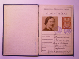 GP 2021 - 99  PASSEPORT TCHEKOSLOVAQUE Avec TIMBRE FISCAL  1935   XXX - Zonder Classificatie