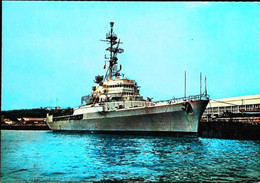 ►  Bateau Navire Marine De Guerre -  Navire Ecole JEANNE D'ARC à BREST  1970s - Guerra