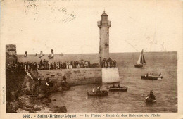 St Brieuc * Légué * Le Phare * Rentrée Des Bateaux De Pêche - Saint-Brieuc