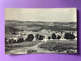 48   CPSM Petit Format  AUMONT   Vue Générale     Très Bon état - Aumont Aubrac