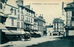 évreux * La Place Du Grand Carrefour * Brasserie Café De L'union * Magasin Commerce Photographe Optique Photographie - Evreux