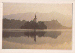 A4490- L'eglise De Sainte Marie Du Lac, The Church Of Saint Mary Of The Lake, Bled, In The Slovene Alps Yugoslavia - Yougoslavie