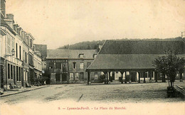 Lyons La Forêt * La Place Du Marché * Les Halles * Halle - Lyons-la-Forêt