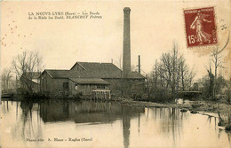 La Neuve Lyre * Usine établissement BLANCHET Frères Sur Les Bords De La Risle * Cheminée - Andere & Zonder Classificatie