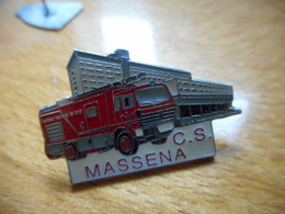 A052 -- Pin's Sapeurs Pompiers CS Massena - Feuerwehr