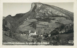 CPA FRANCE 38 " St Pierre D'Entremont, Vue Générale Et Roche Vérand" - Saint-Pierre-d'Entremont