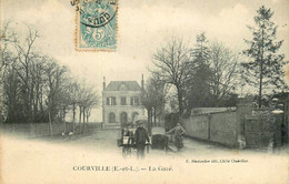 Courville * La Gare * Ligne Chemin De Fer Eure Et Loir * Villageois - Courville