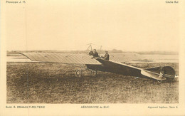 CPA FRANCE 78 "Buc, Appareil Biplace Sur L'Aérodrome" / AVIATION - Buc