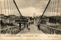 CPA AK St-JUST-sur-LOIRE - Le Pont Suspendu (580284) - Saint Just Saint Rambert