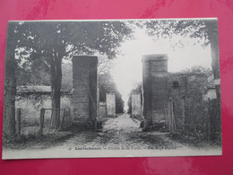 LOUVECIENNES  Entrée De La Foret - Les 2 Portes1904 - Louveciennes