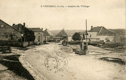 Avoudrey * Centre Du Village * Au Dos Cachets 61ème Régiment Territorial D'infanterie 1ère Compagnie Contrôle 87 - Other & Unclassified