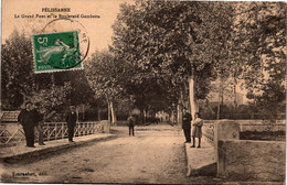 13 PELISSANNE - Le Grand Pont Et Le Boulevard Gambetta   * - Pelissanne