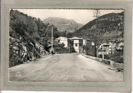 CPSM Dentelée - (06) L'ESCARENE - Aspect De L'entrée Du Bourg Par La Route De Nice En 1958 - L'Escarène