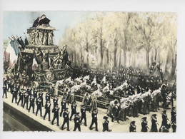 Retour Des Cendres De Napoléon 1er Le 15 Décembre 1840 - Compiègne Musée Figurine Historique (cp Vierge) - Storia