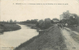 BOUAYE - L'Acheneau Sortant Du Lac De Grandieu Et La Maison Du Garde.(ELD éditeur) - Bouaye