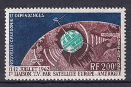 CALEDONIE - AERIENS YVERT N°73 ** MNH - COTE = 36 EUR. - TELECOMMUNICATIONS SPATIALES - Nuovi