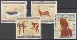 ** 1967 Barlangfestmények Sor Mi 467-470 - Andere & Zonder Classificatie