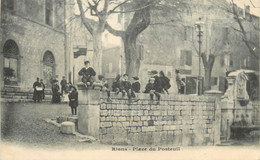 CPA FRANCE 83 " Rians, Place Du Posteuil' - Rians