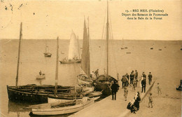 Beg Meil * Le Départ Des Bateaux De Promenade Dans La Baie De La Forest - Beg Meil