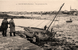 Ile De Batz * Vue Générale De L'ile * Bateau De Pêche - Ile-de-Batz