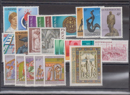 LUXEMBOURG    1974         ( Neufs Sans Charniéres )            COTE   26 € 85 - Full Years