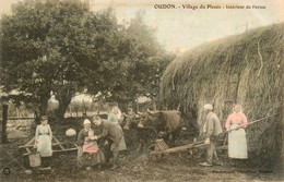 Oudon * Village Du Plessis * Intérieur De Ferme * Scène Agricole Agriculture Foins Boeufs * Village Du Plessis - Oudon