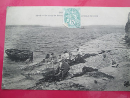 COURSEULLES   Un Coup De Filet 1907 - Courseulles-sur-Mer