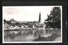 AK Vilshofen, Uferpartie Mit Blick Zur Kirche - Vilshofen