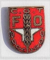 SY239 Pin's Syndicat CGT ANCIEN PIN'S Qualité Egf Jumelage ? Fusion CGT FO Force Ouvrière épi De Blé Achat Immédiat - Administraties