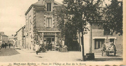 Nort Sur Erdre * Débit De Tabac Tabacs Café Des Sports , Place De L'église Et Rue De La Barre - Nort Sur Erdre