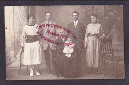S0498 - WATTRELOS - Très Belle Carte Photo D'une Famille - 6 Septembre 1924 - Nord - Wattrelos