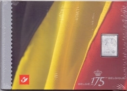 Belgie - 2005 - **  Presentatiemapje Met Zilveren Zegel 3418 + Blok 118 - In Blister ** Ongeopend - Ungebraucht